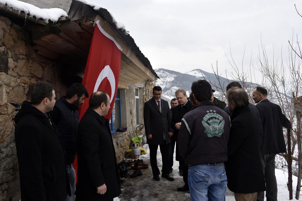 Şehit Haberi Gümüşhane Merkeze Bağlı Hasköy'deki Ailesine Verildi 5