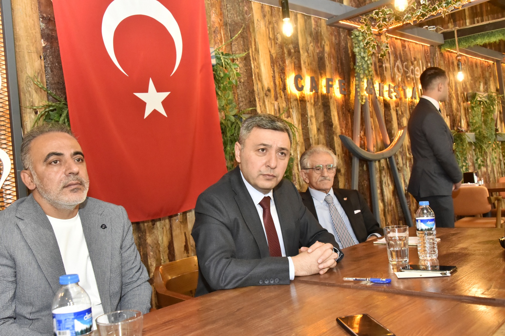 “Genel itibariyle turizme ve madenciliğe odaklanacağız” 3