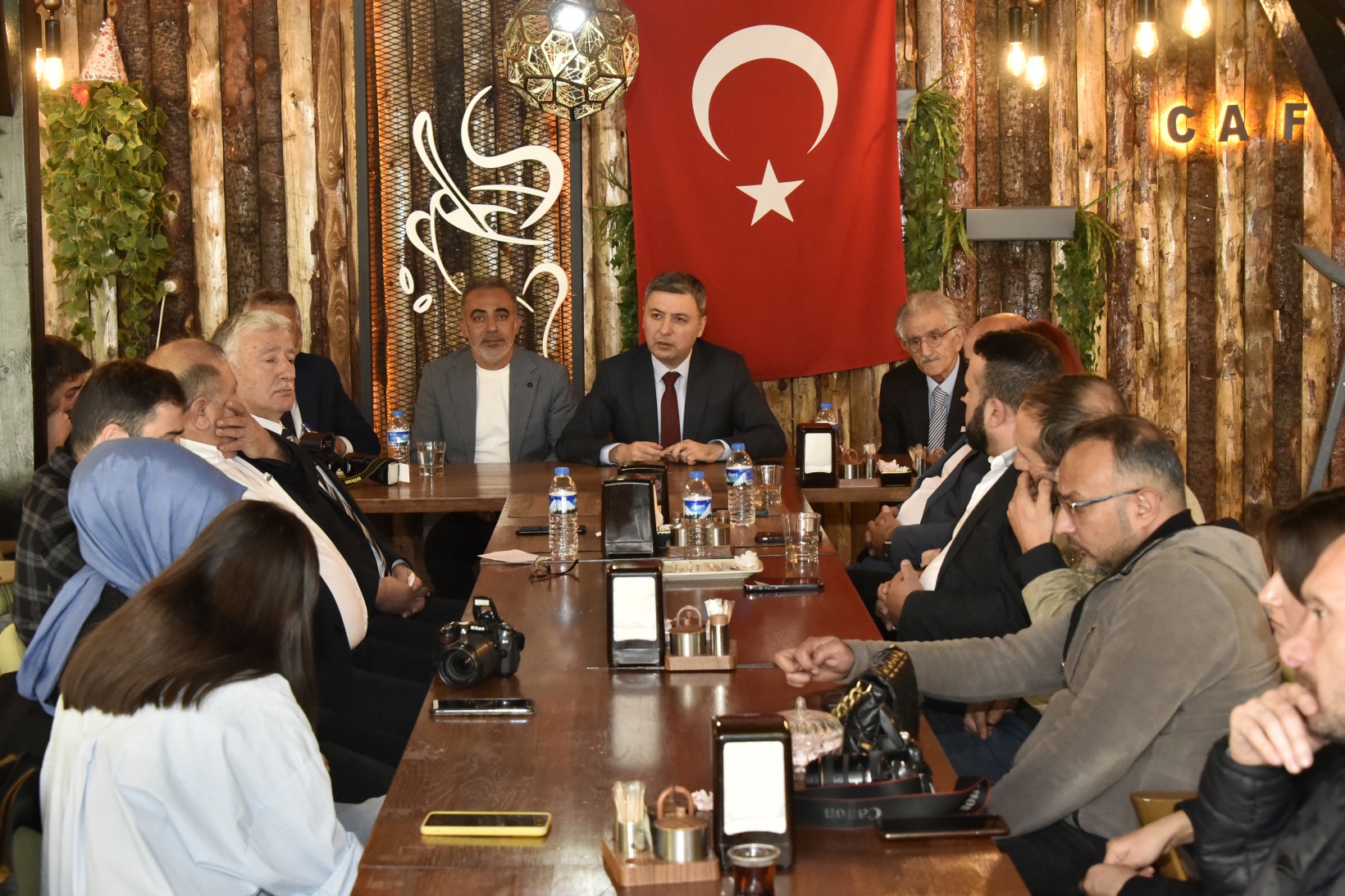 “Genel itibariyle turizme ve madenciliğe odaklanacağız” 10