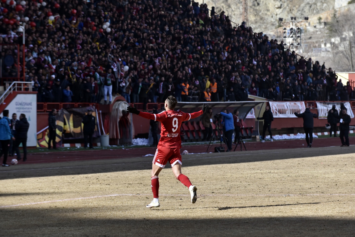 Gümüş Ankara'yı aştı: 2-1 85