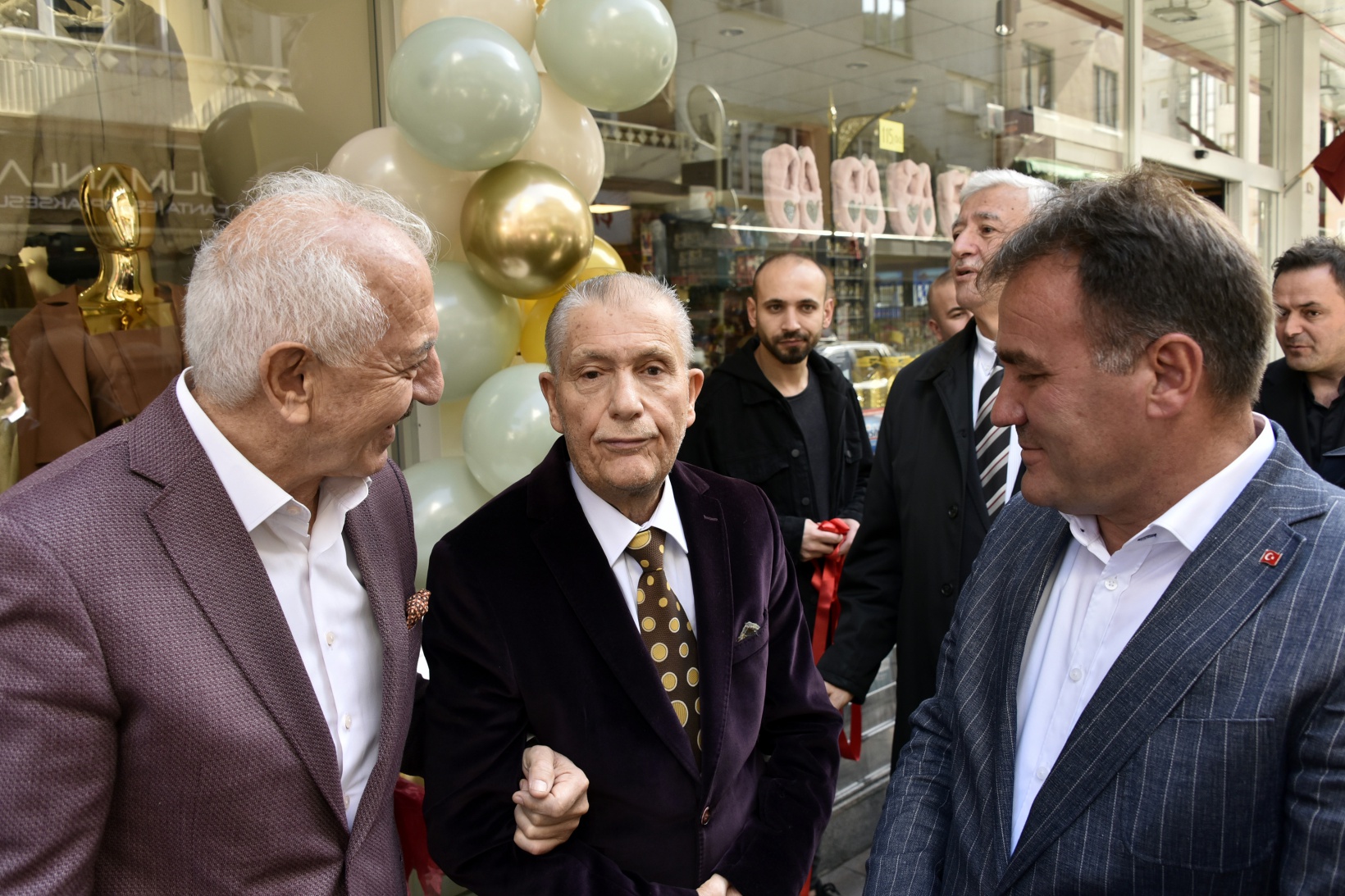 Betül Butik açıldı 10