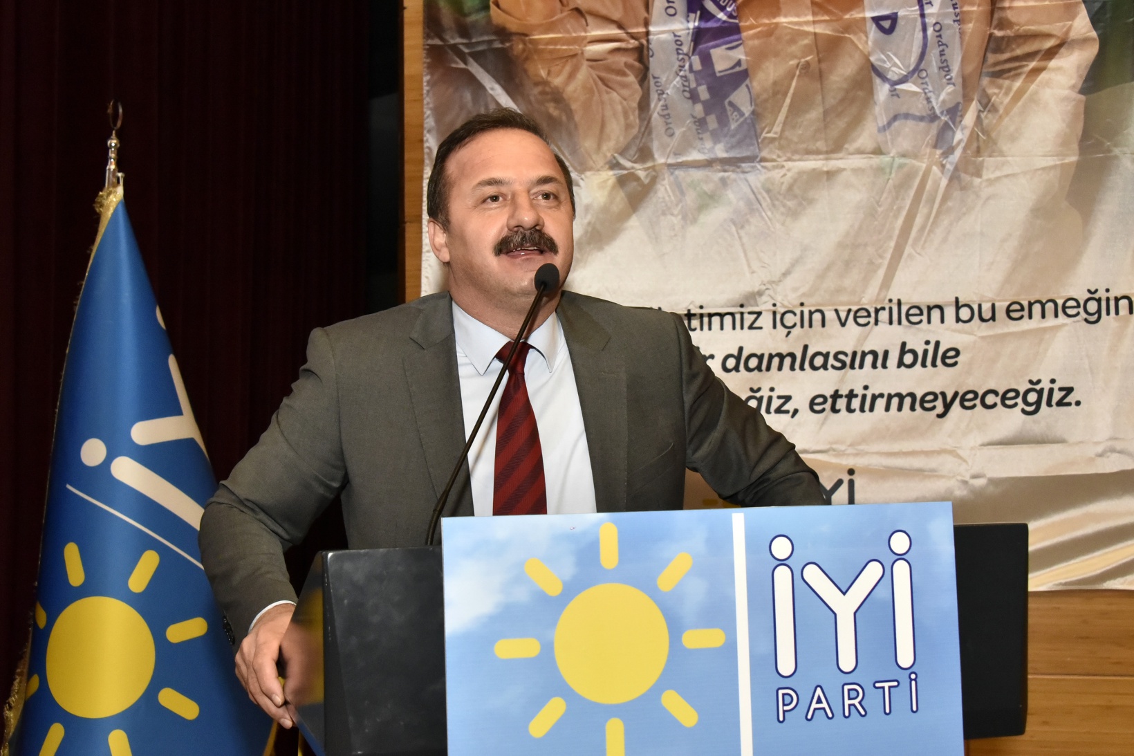 İYİ Parti 3. Olağan İl Kongresi yapıldı 25