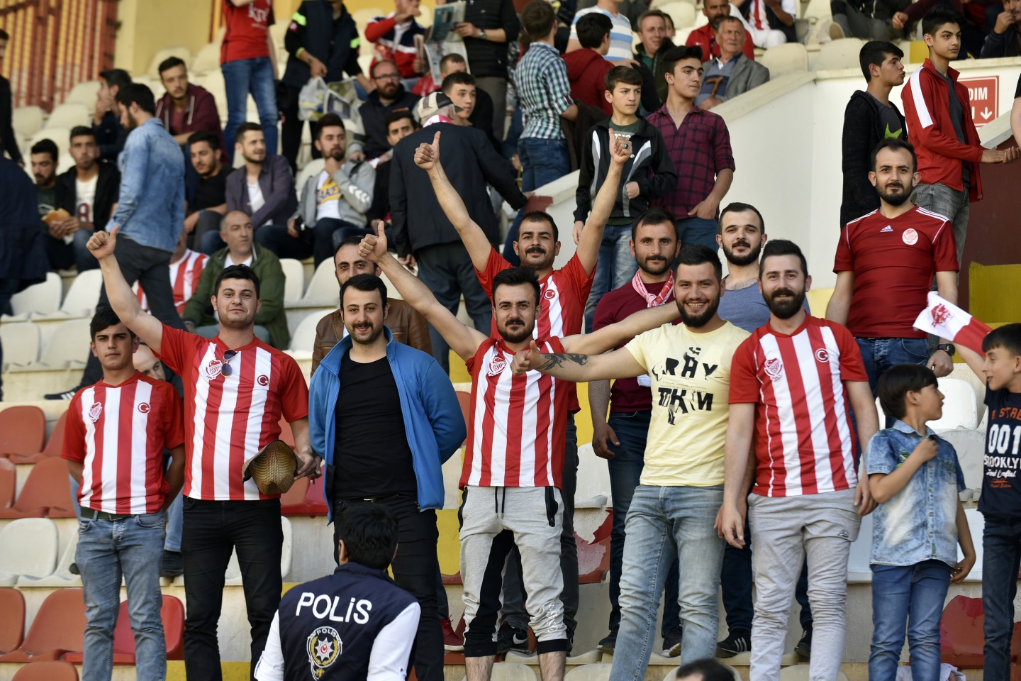 Gümüş Şampi.... 3-1 28