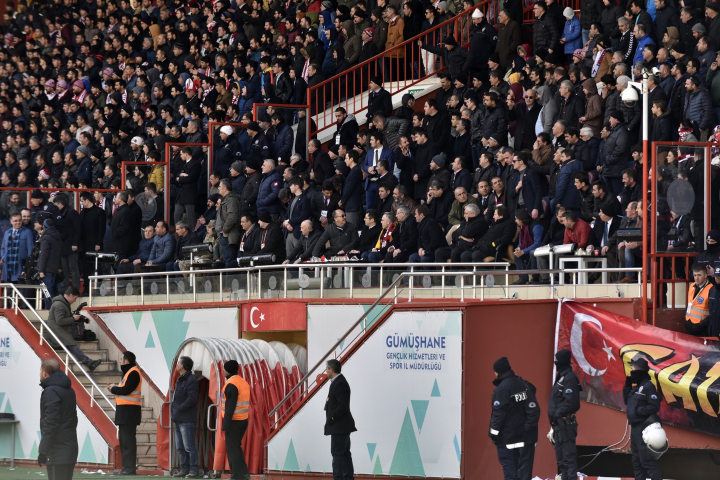 Gümüş Ankara'yı aştı: 2-1 47