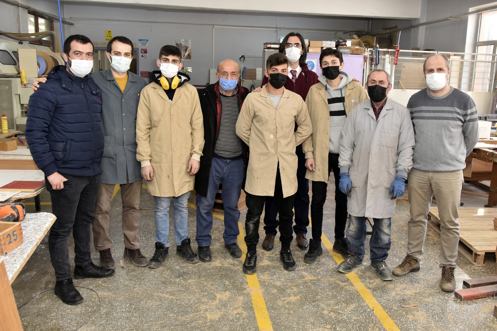 Fabrika gibi okul! 15