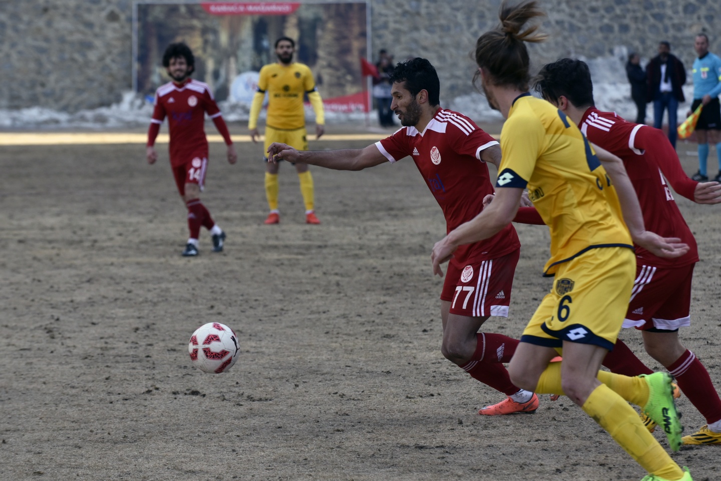 Gümüş Ankara'yı aştı: 2-1 46