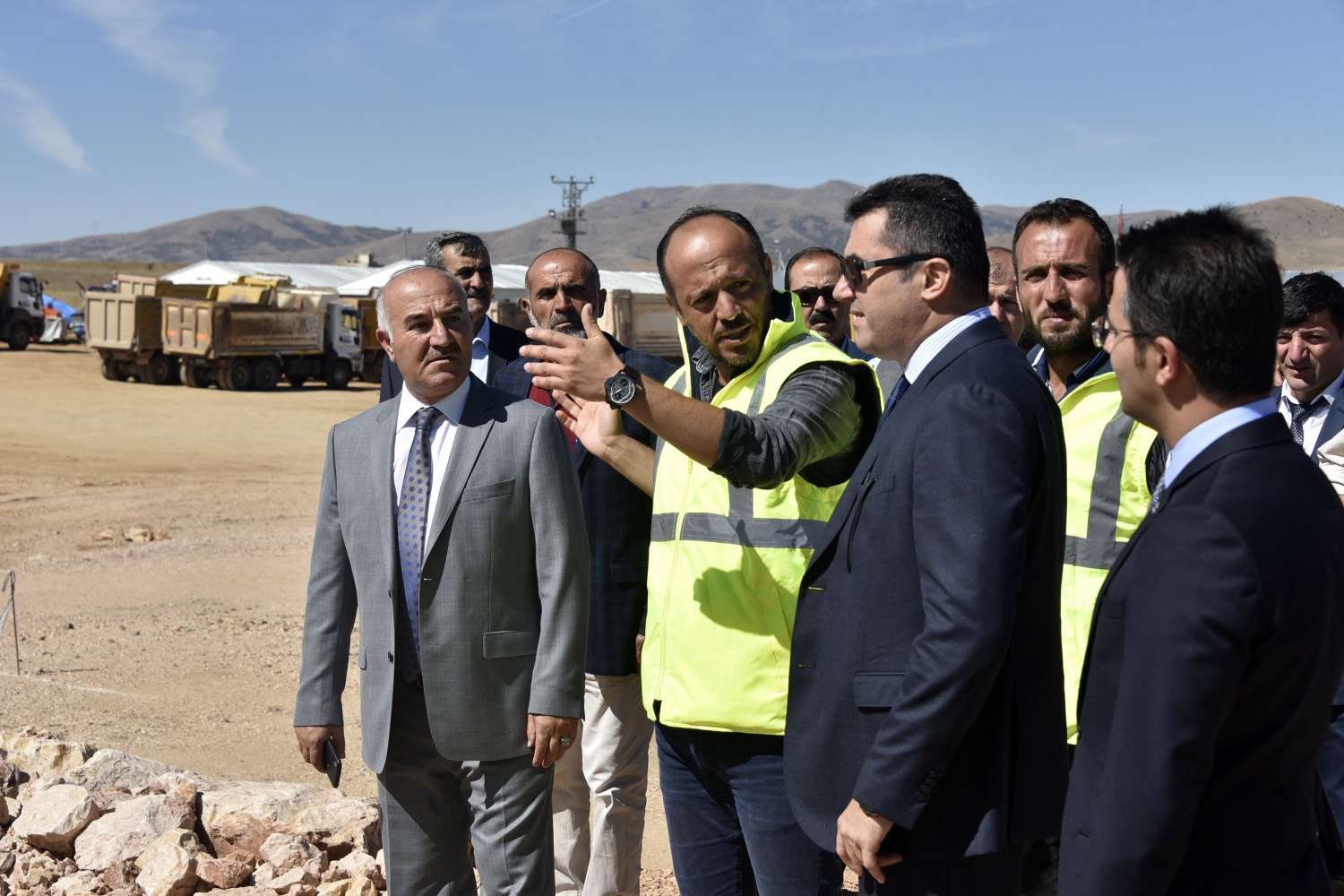 Gümüşhane-Bayburt Havalimanında çalışmalar devam ediyor 8