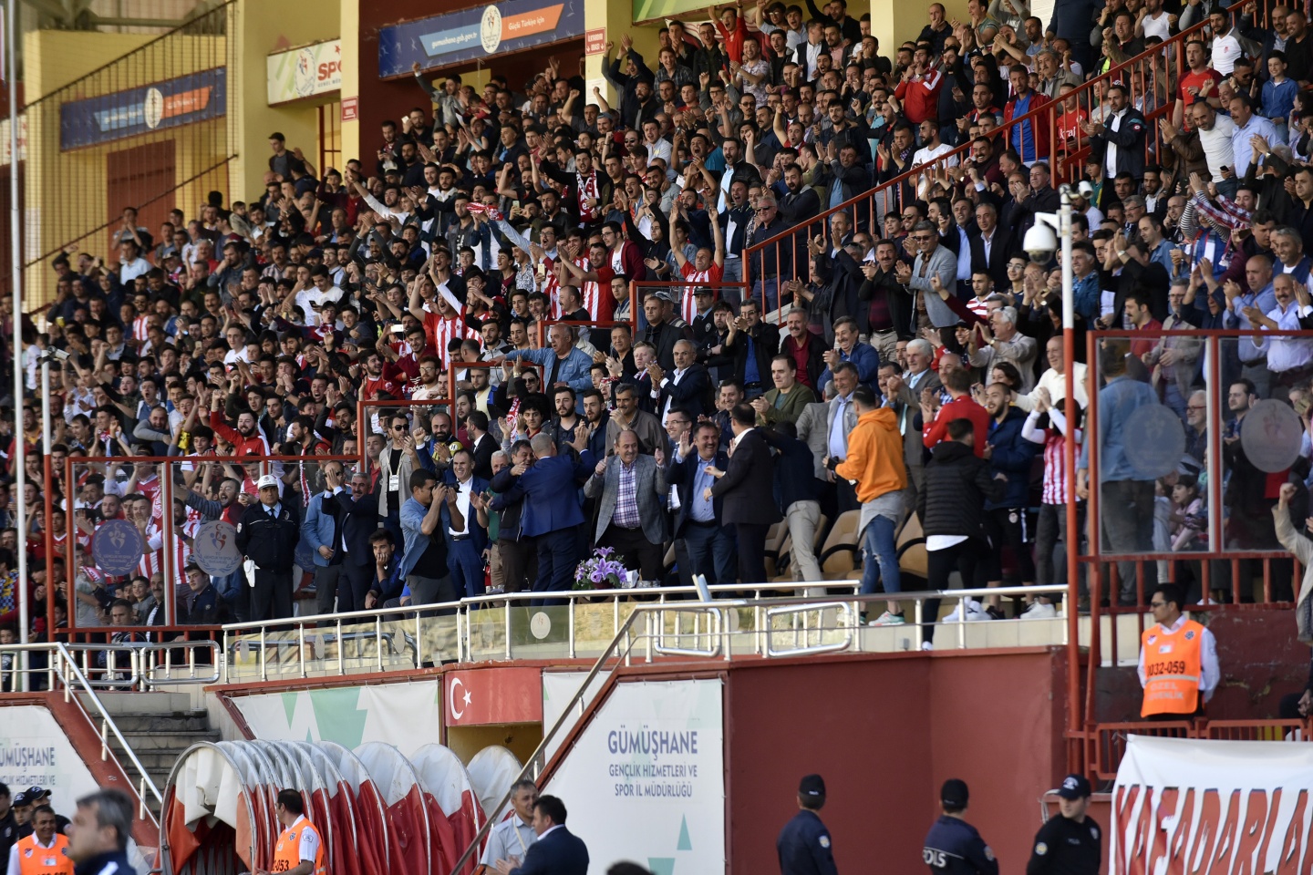 Gümüş Şampi.... 3-1 57