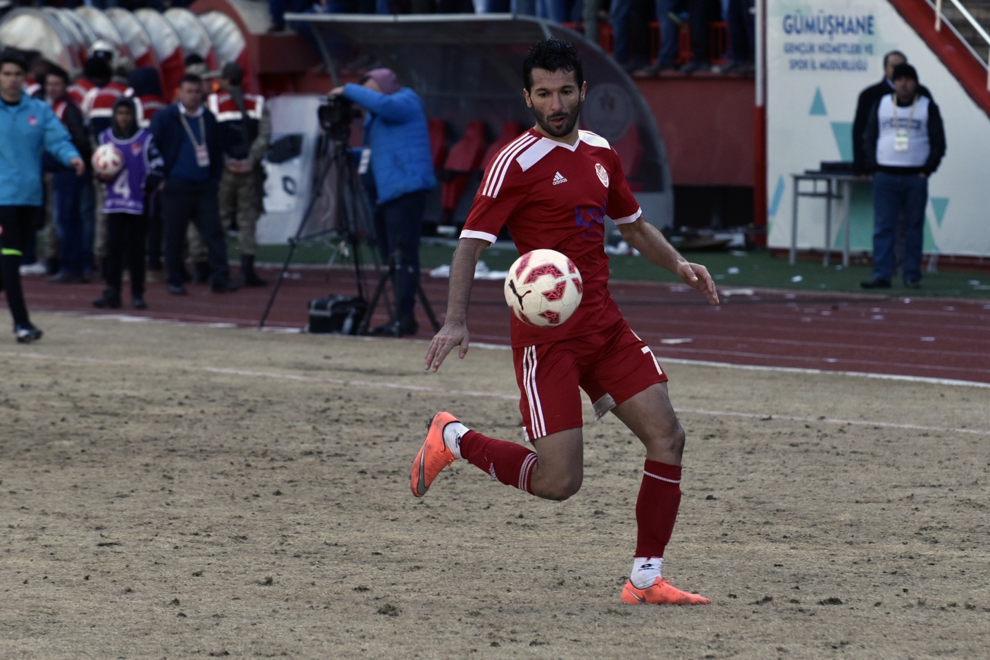 Gümüş Ankara'yı aştı: 2-1 38