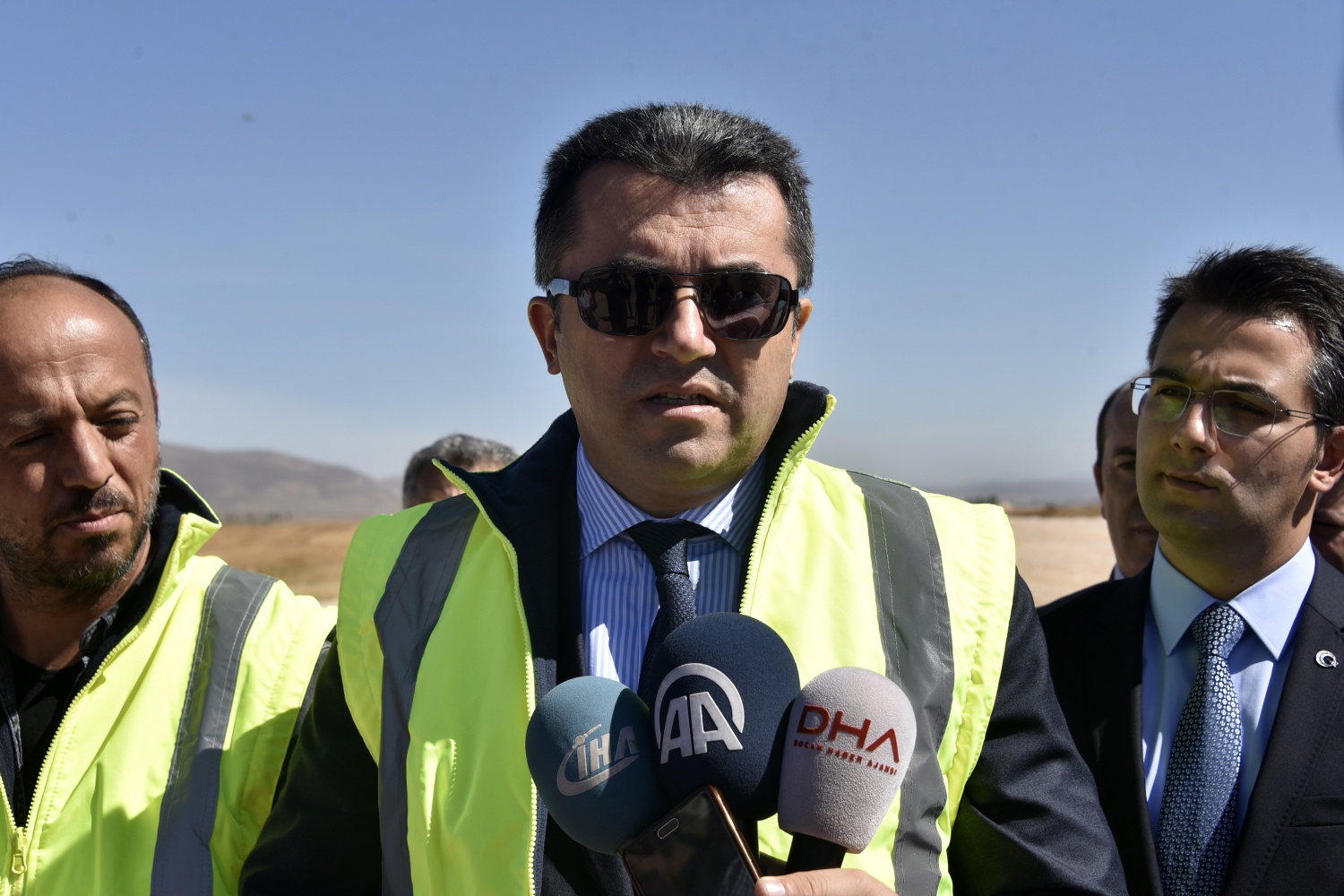 Gümüşhane-Bayburt Havalimanında çalışmalar devam ediyor 11