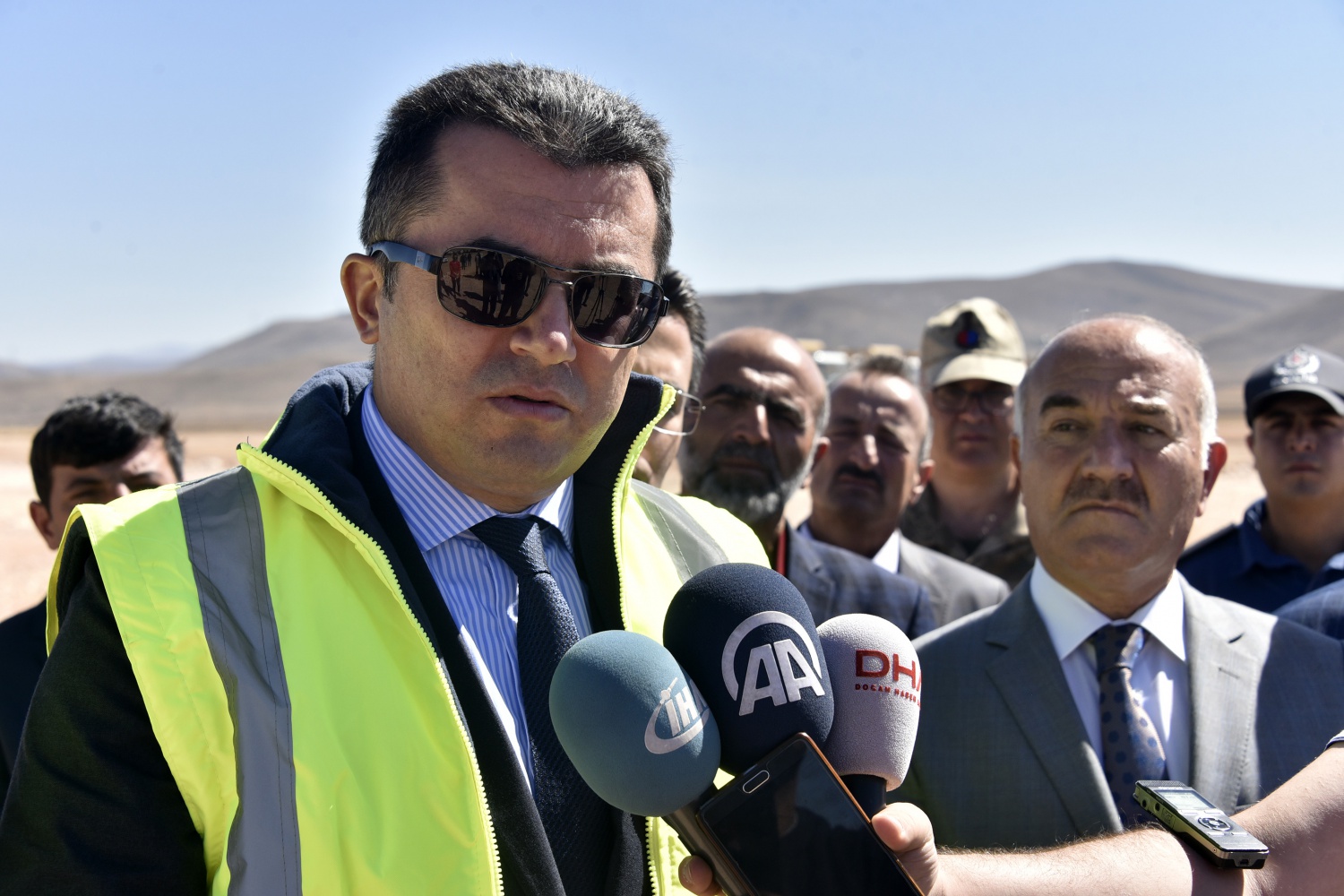 Gümüşhane-Bayburt Havalimanında çalışmalar devam ediyor 15