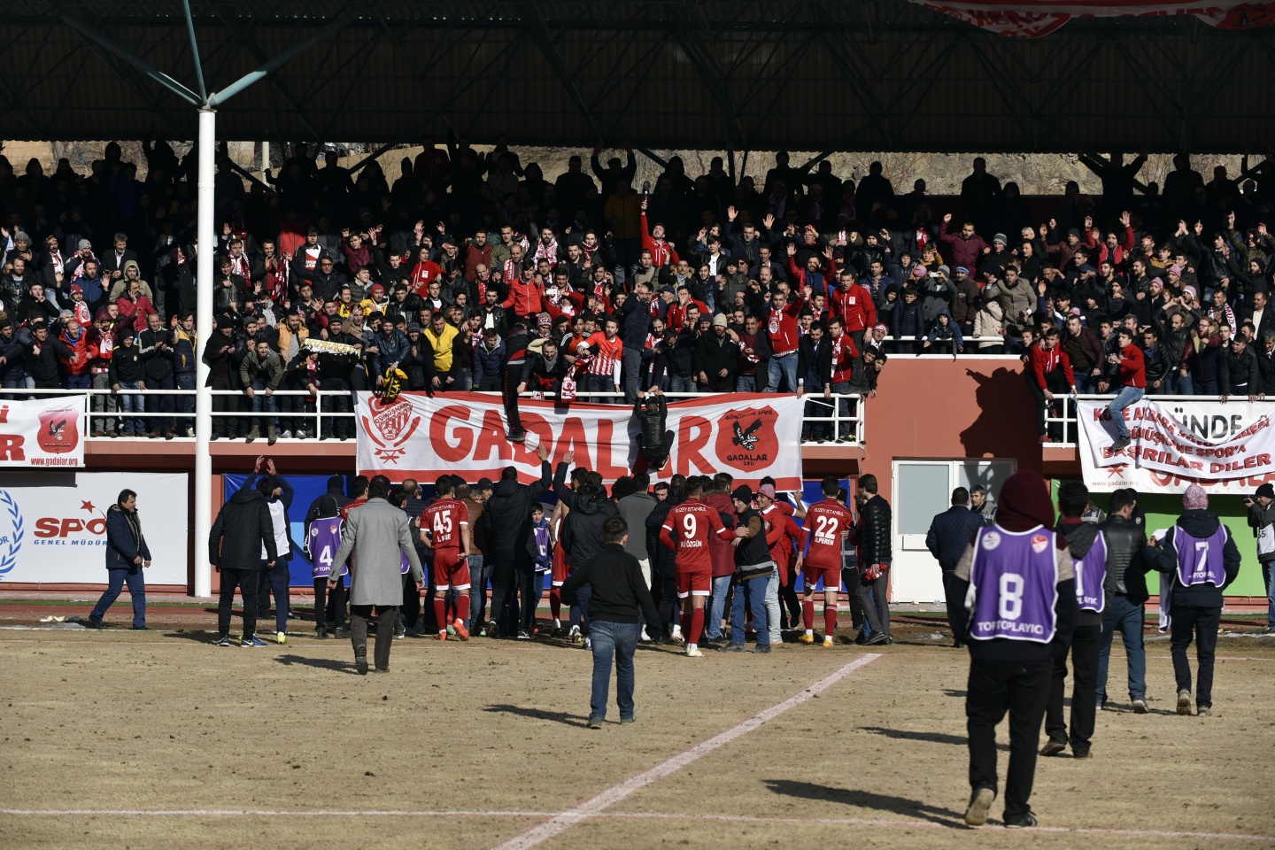 Gümüş Ankara'yı aştı: 2-1 73