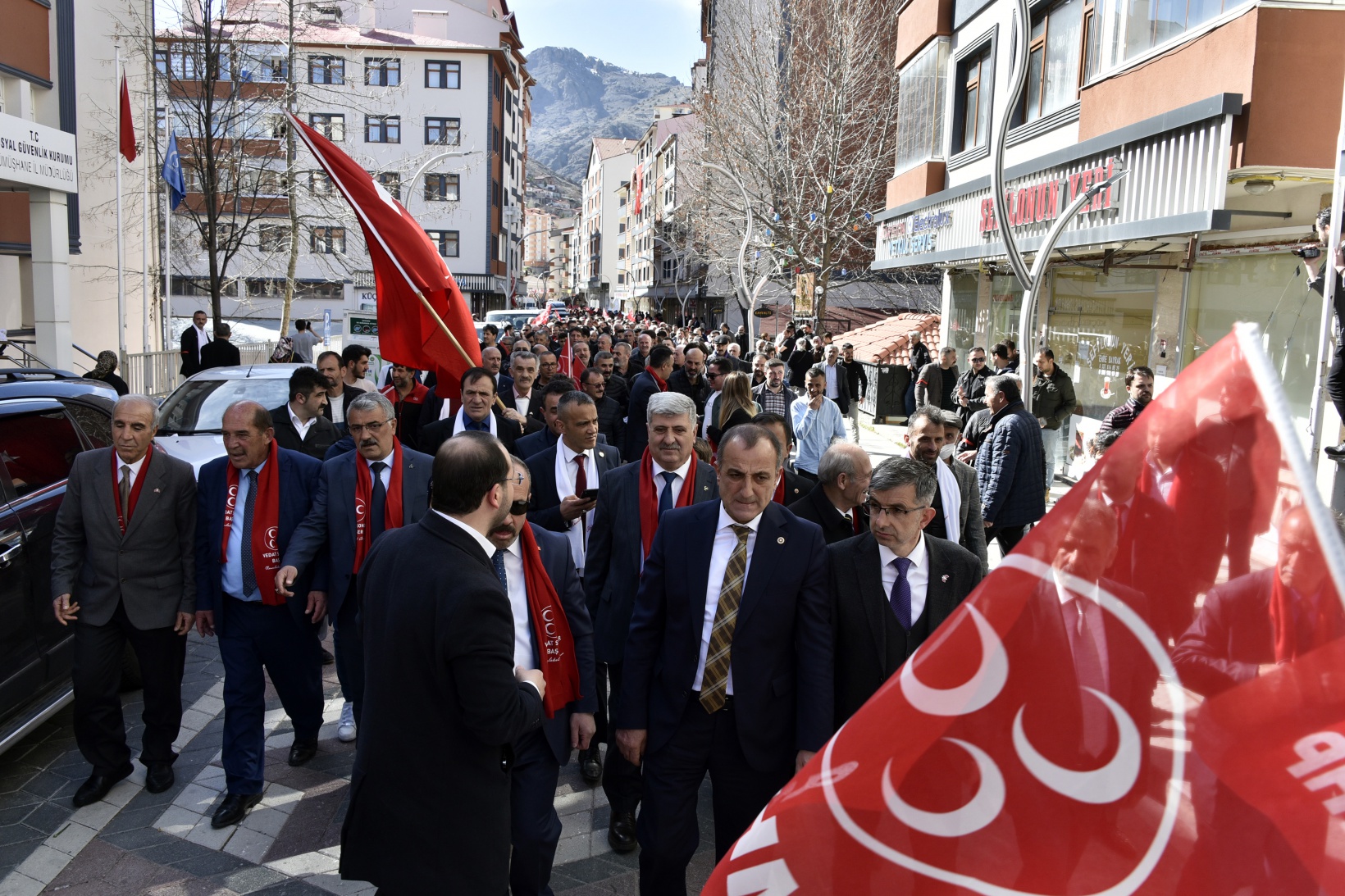 MHP'den Zafer ve Değişim Yürüyüşü 24