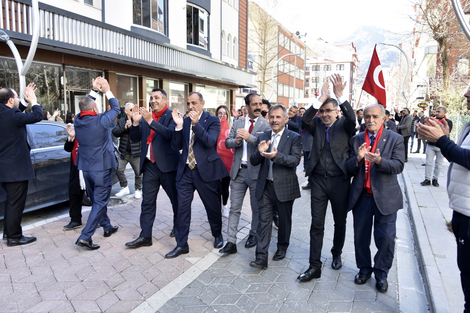 MHP'den Zafer ve Değişim Yürüyüşü 32