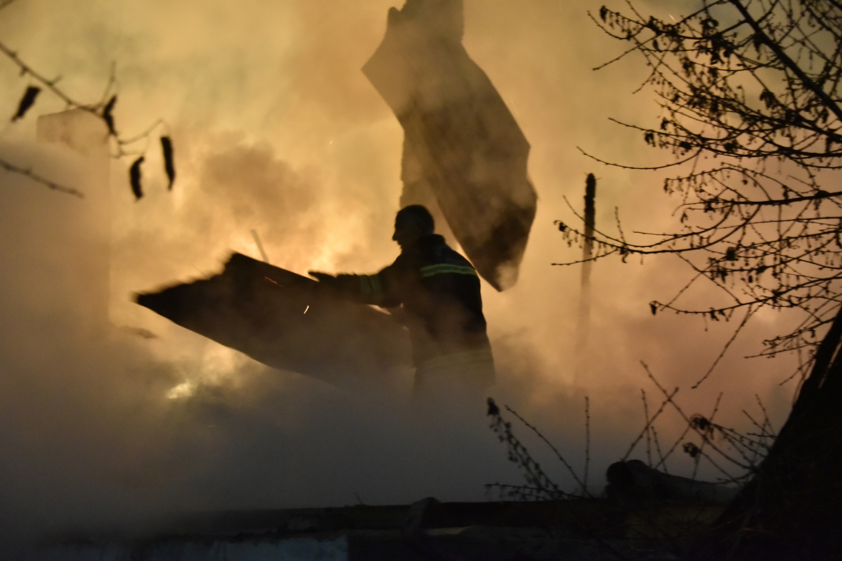 Hacıemin'de korkutan yangın 6