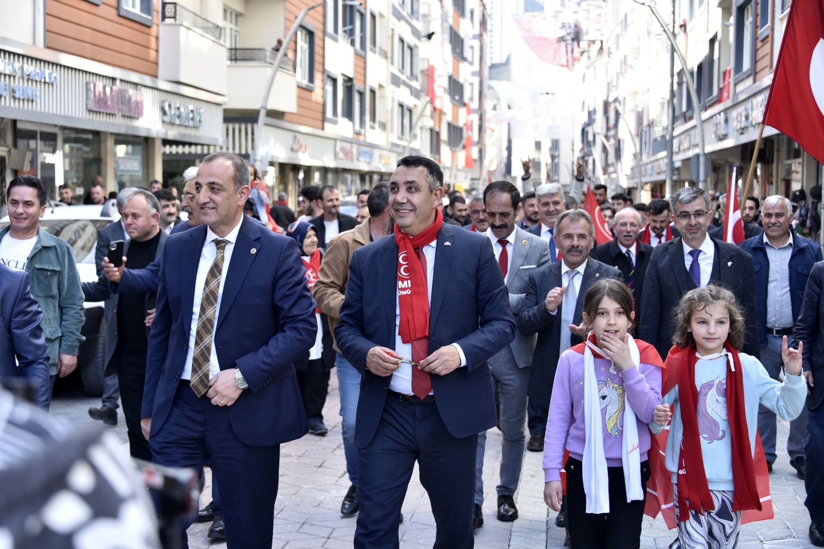 MHP'den Zafer ve Değişim Yürüyüşü 18