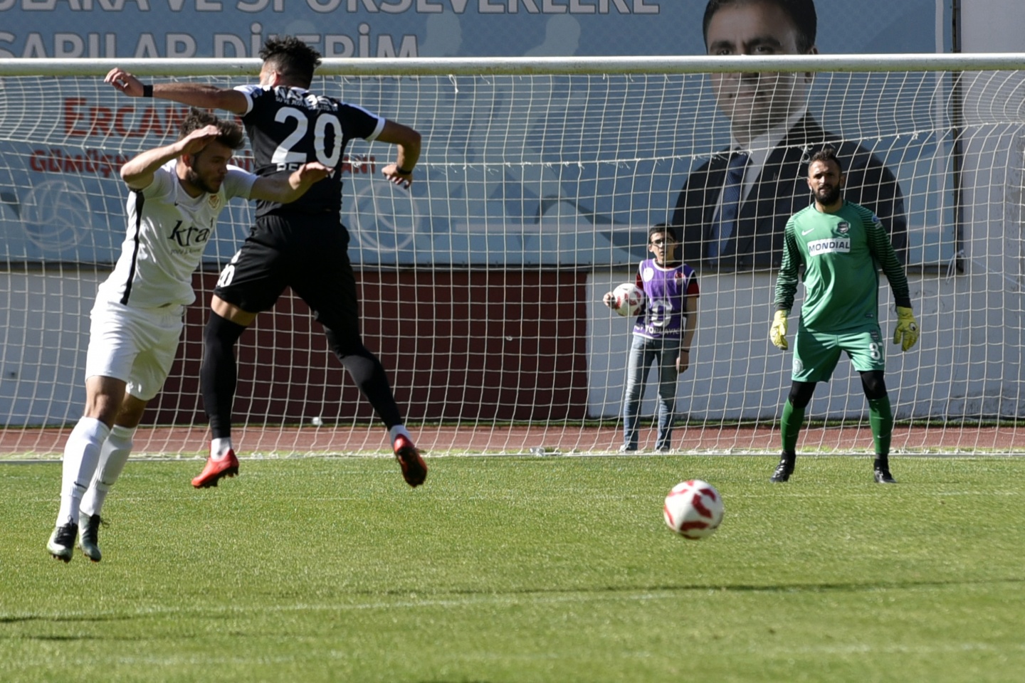 Gümüş Şampi.... 3-1 108