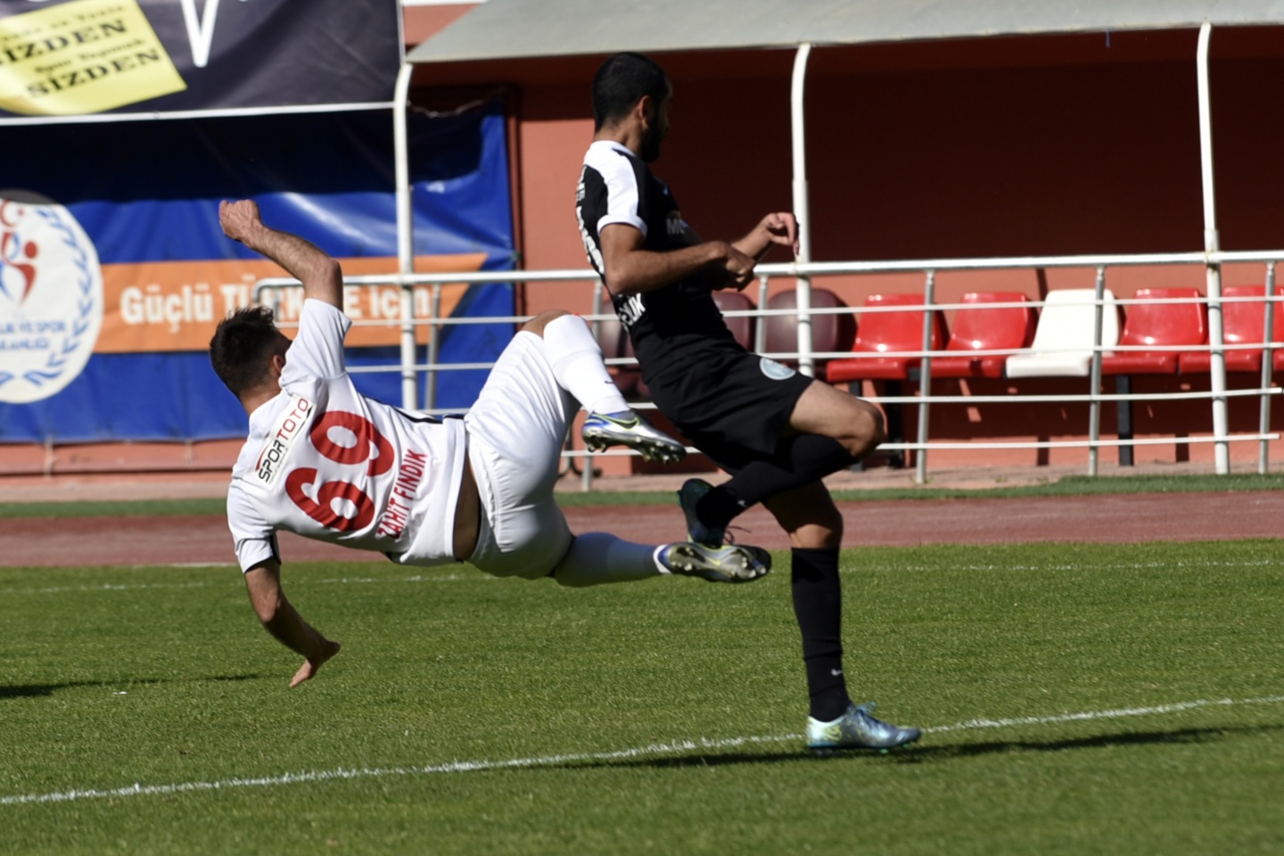 Gümüş Şampi.... 3-1 107