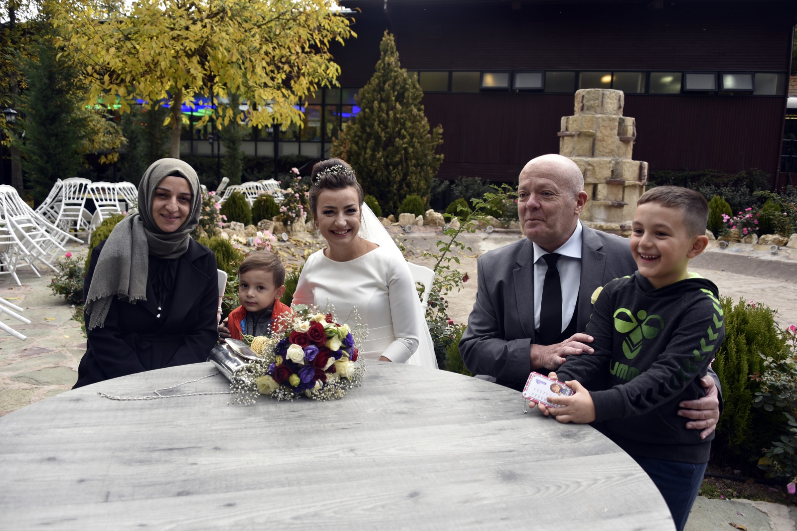 İtalyan ve Bulgar çift 15 yıl önce tanıştıkları Gümüşhane’de 29 Ekim'de nikah kıydı 34