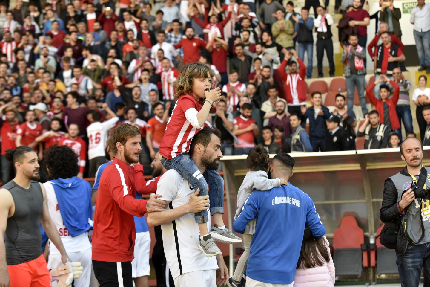 Gümüş Şampi.... 3-1 129