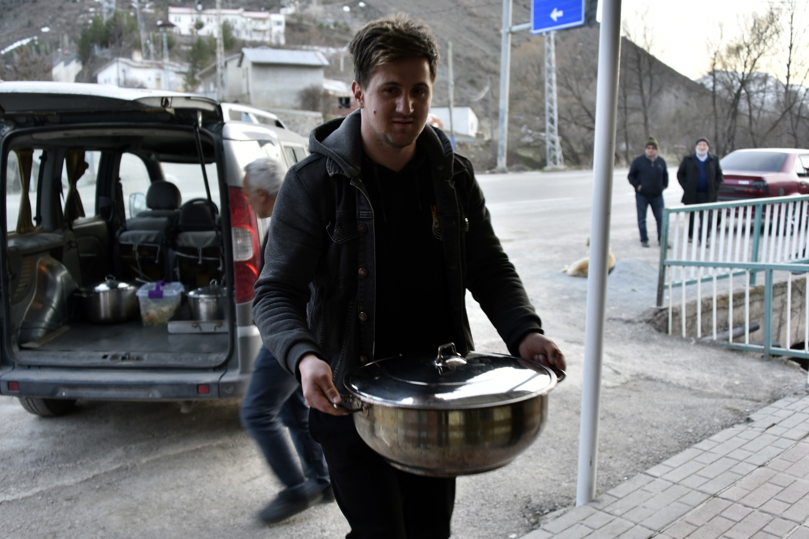 Gümüşhane’deki hayırlı gelenek 18.yılında da sürdürülüyor 1