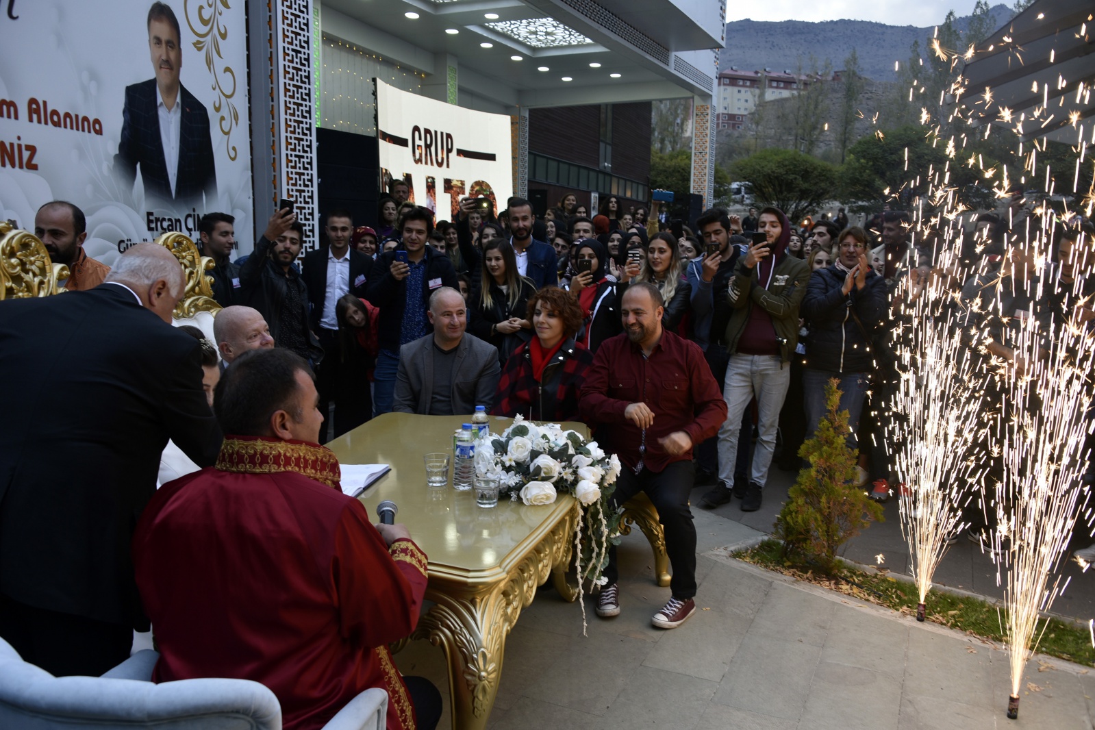 İtalyan ve Bulgar çift 15 yıl önce tanıştıkları Gümüşhane’de 29 Ekim'de nikah kıydı 4