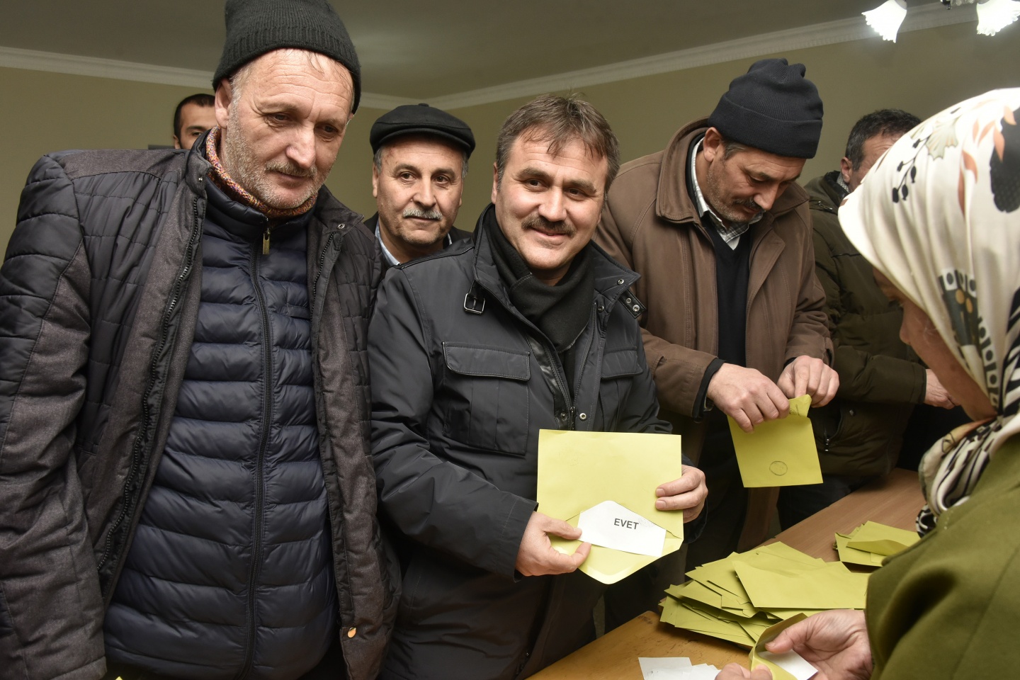 Gümüşhane'nin 14.mahallesi Akçakale oldu 3