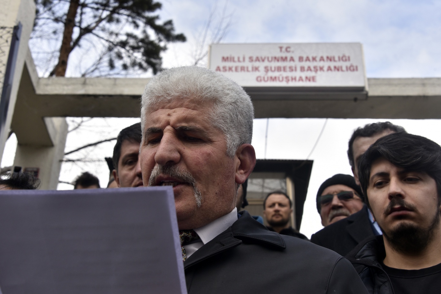 MHP ve Ülkü Ocakları mensupları Gümüşhane’de gönüllü askerlik başvurusu yaptı 9