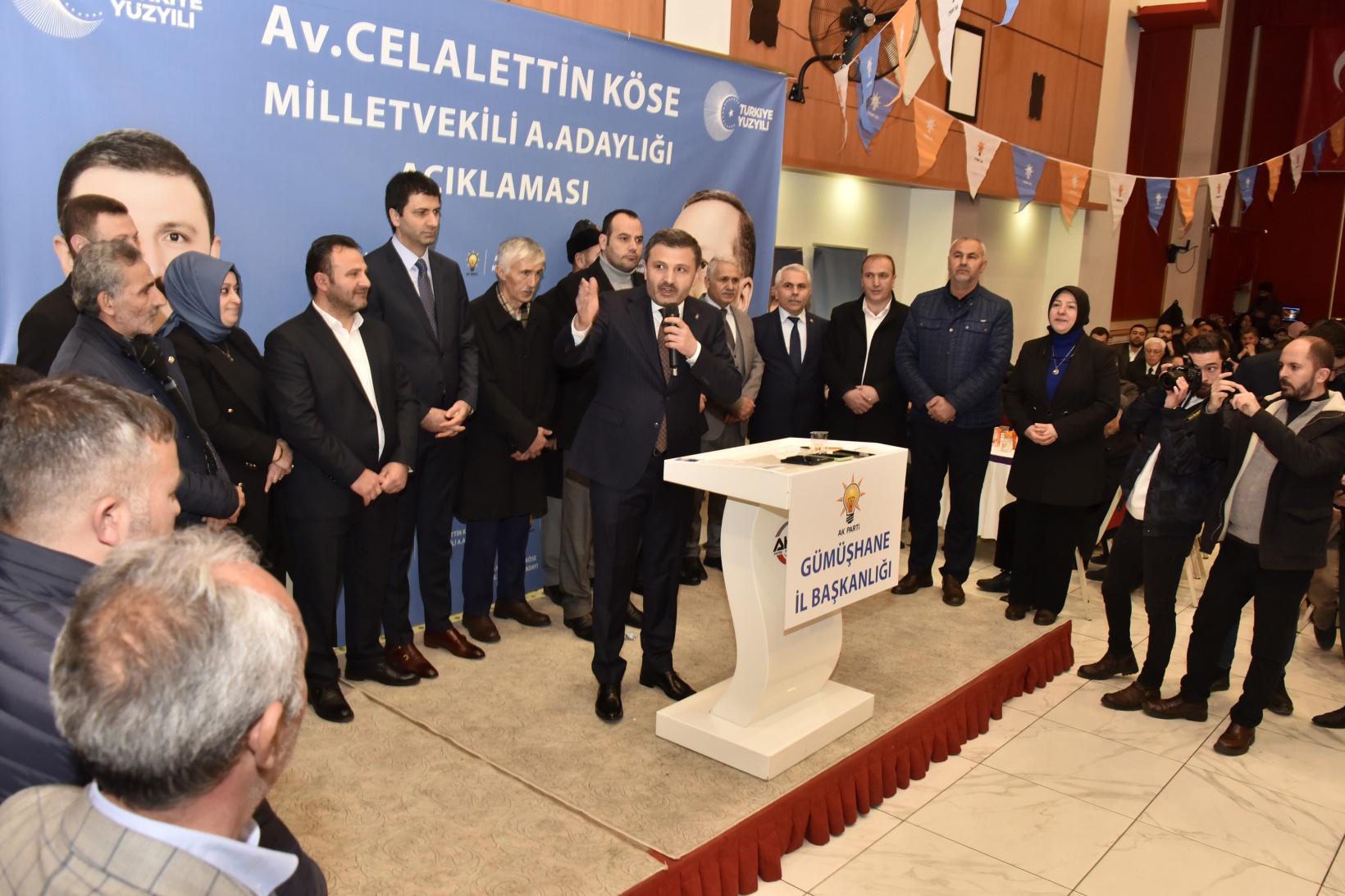 AK Parti İl Başkanı Av.Celalettin Köse aday adaylığı için istifa etti 13