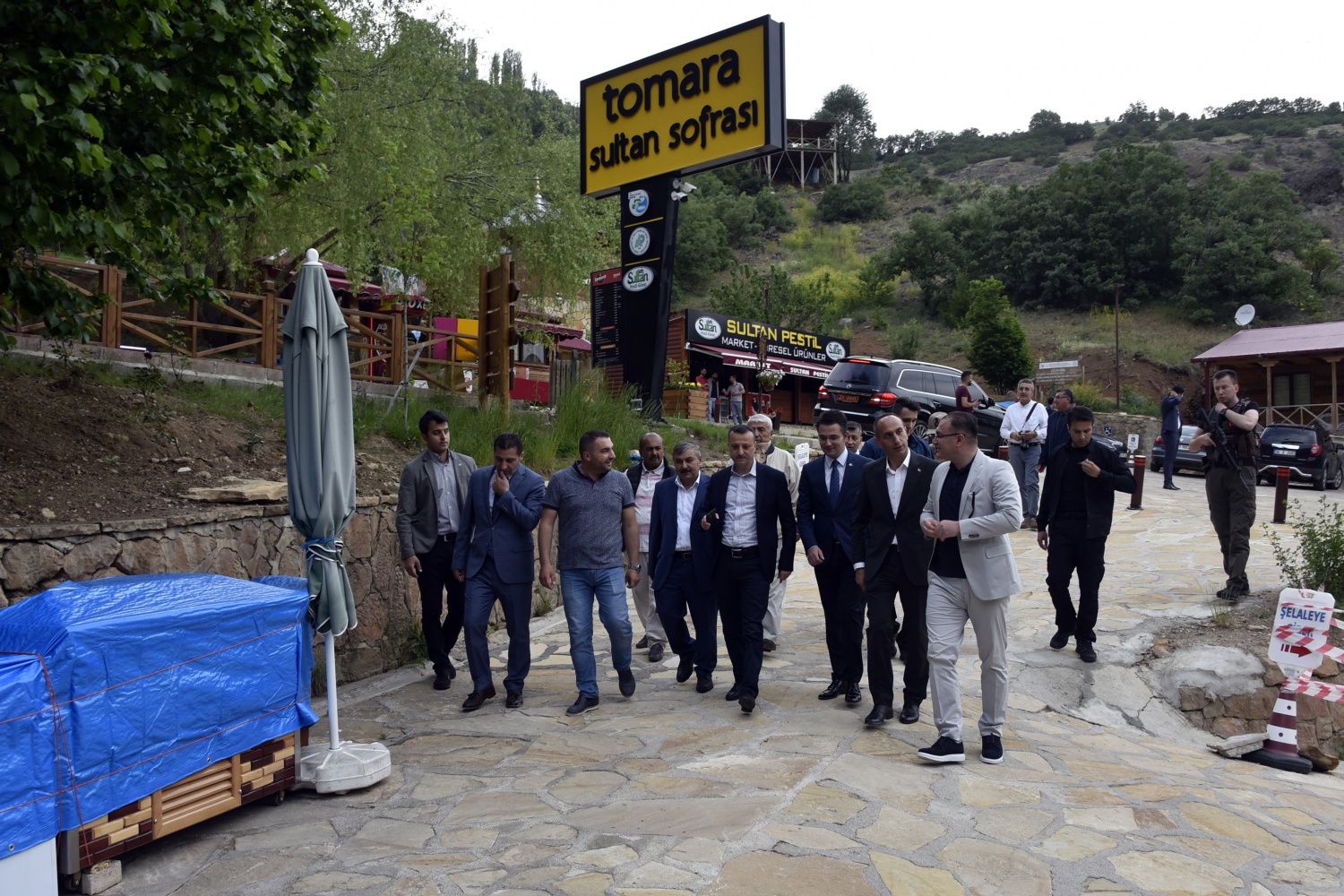 Vali Taşbilek: Tomara Şelalesi bir tabiat harikası 5