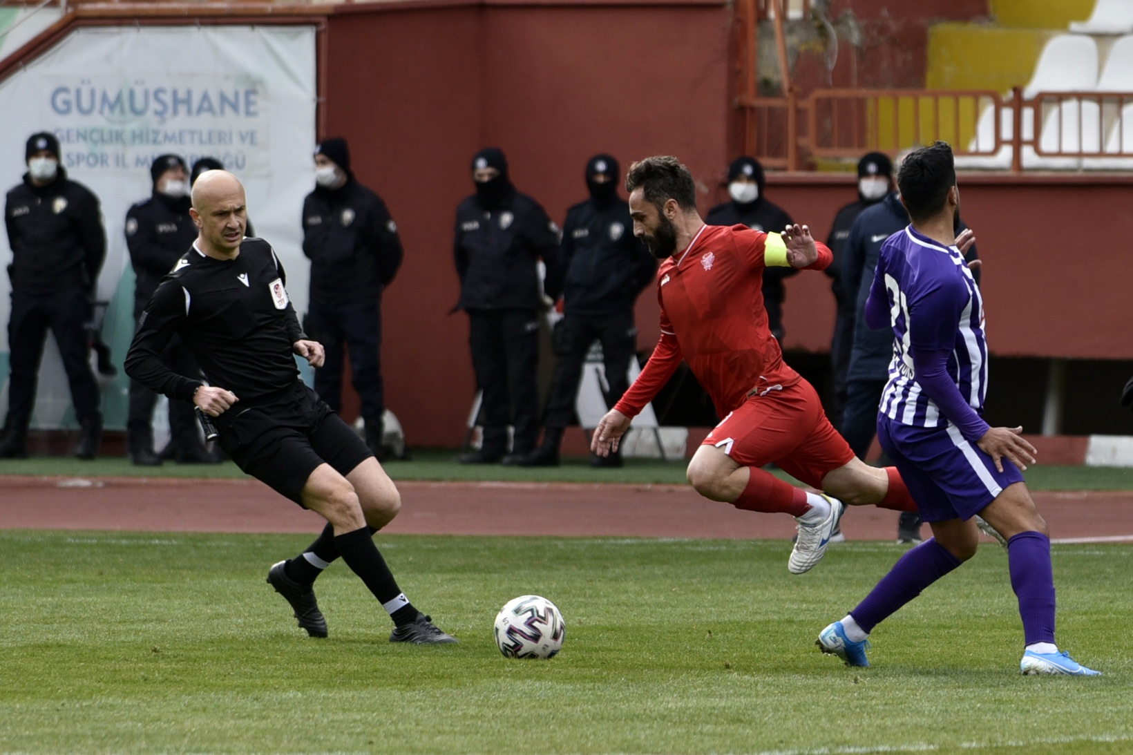 Gümüş kötü başladı: 1-3 18