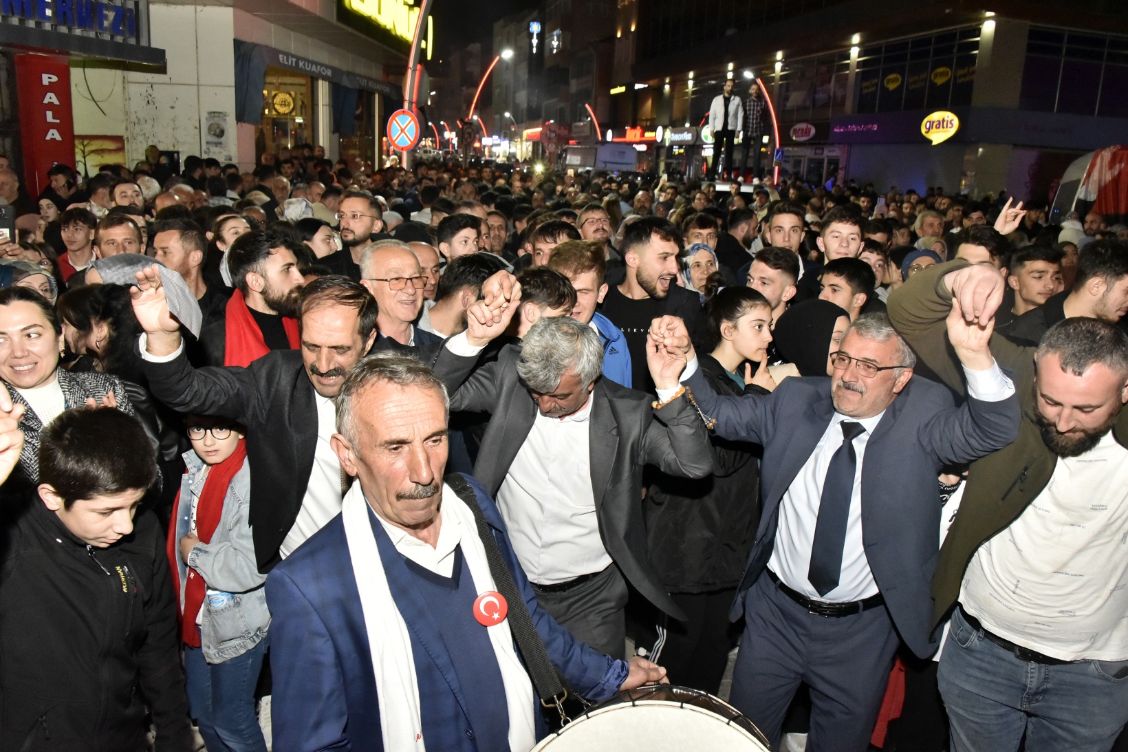Başer: Gümüşhane’de yeni bir sayfa açıldı 23