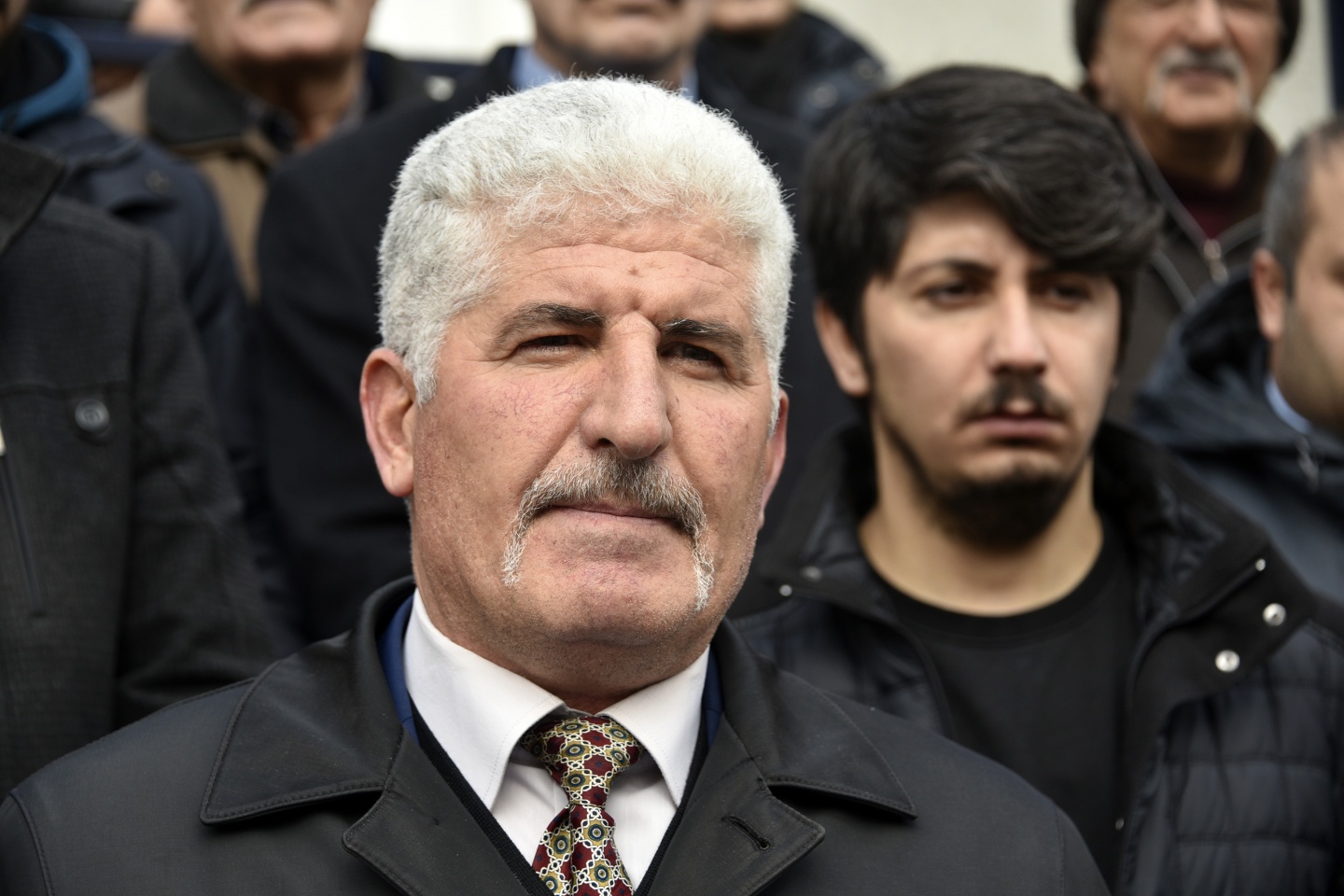 MHP ve Ülkü Ocakları mensupları Gümüşhane’de gönüllü askerlik başvurusu yaptı 19