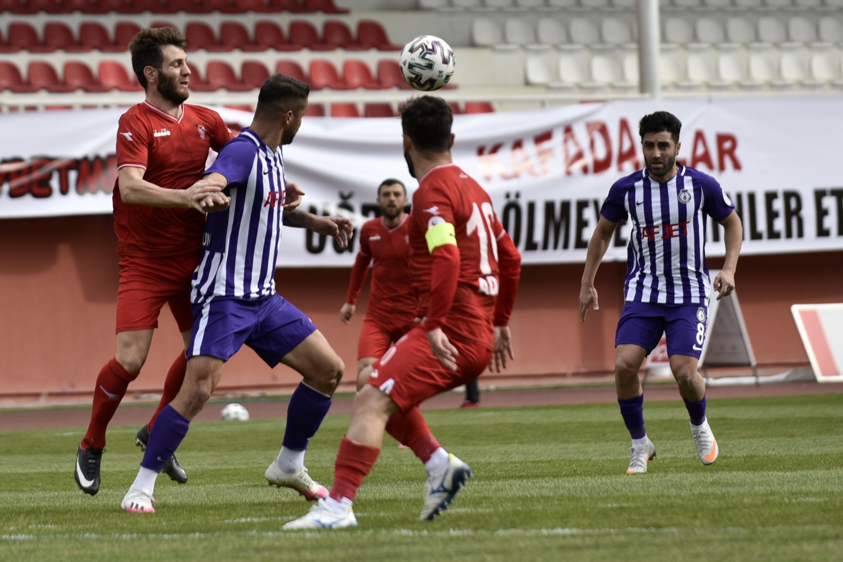 Gümüş kötü başladı: 1-3 36