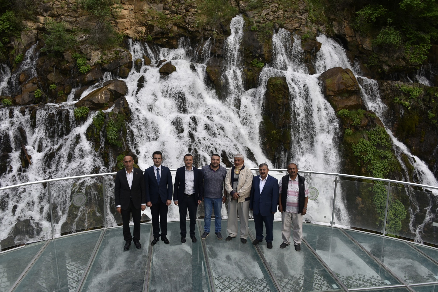 Vali Taşbilek: Tomara Şelalesi bir tabiat harikası 9