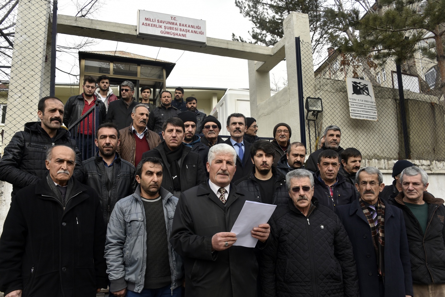 MHP ve Ülkü Ocakları mensupları Gümüşhane’de gönüllü askerlik başvurusu yaptı 14