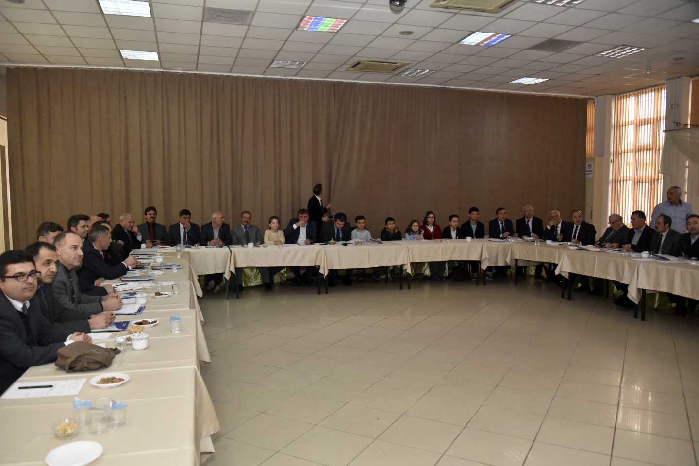 Gümüşhane’de İl Milli Eğitim Danışma Komisyonu toplantısı yapıldı 1