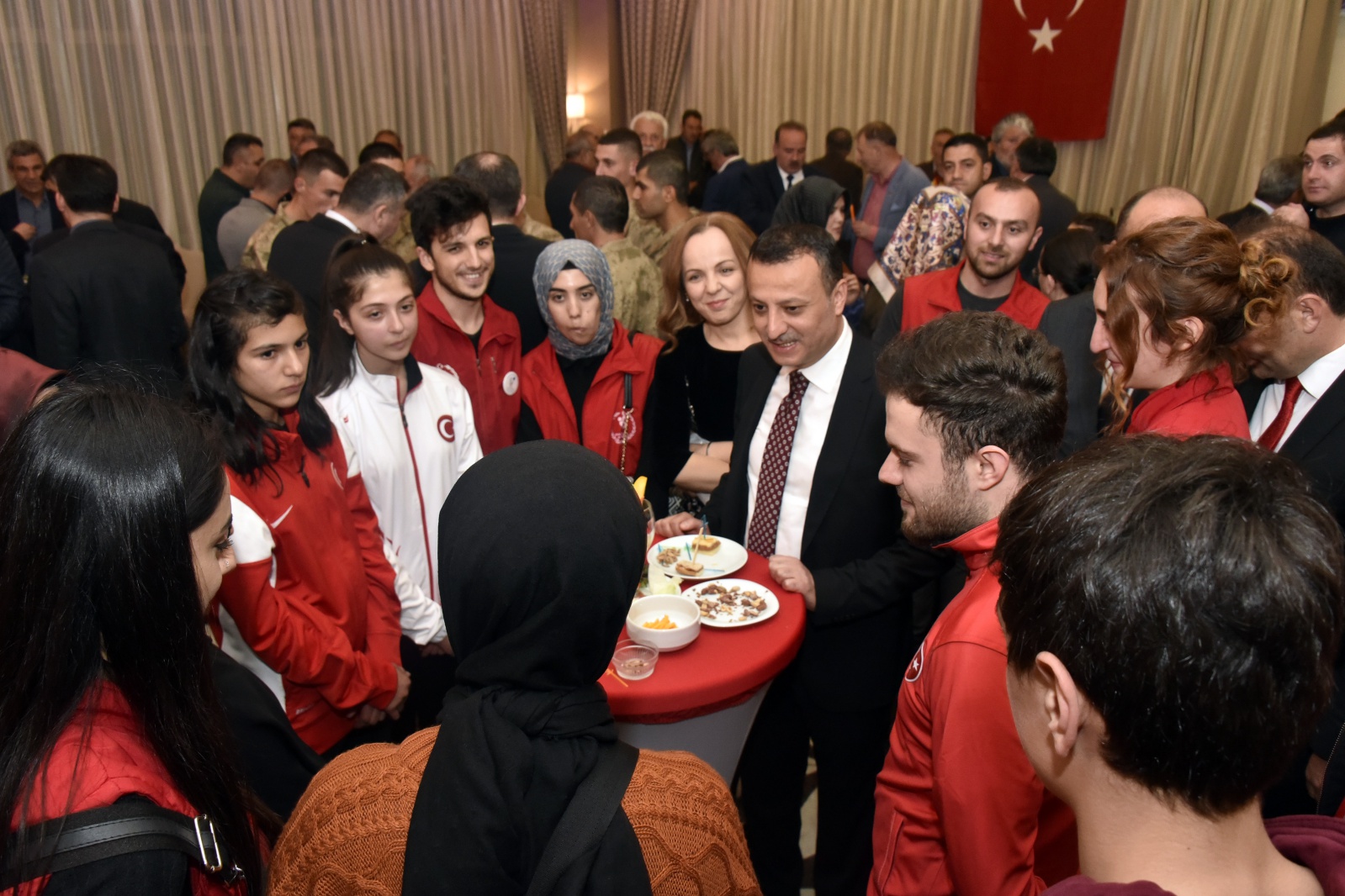 Vali Taşbilek’ten kabul töreni 11