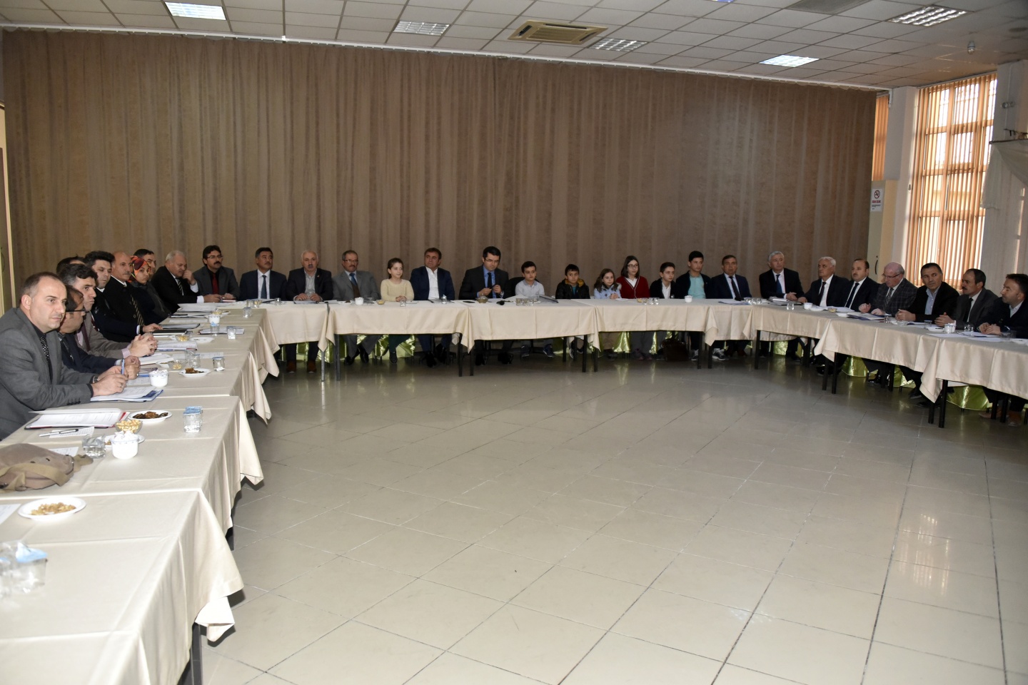 Gümüşhane’de İl Milli Eğitim Danışma Komisyonu toplantısı yapıldı 4