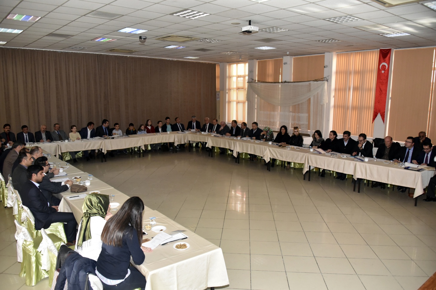 Gümüşhane’de İl Milli Eğitim Danışma Komisyonu toplantısı yapıldı 5