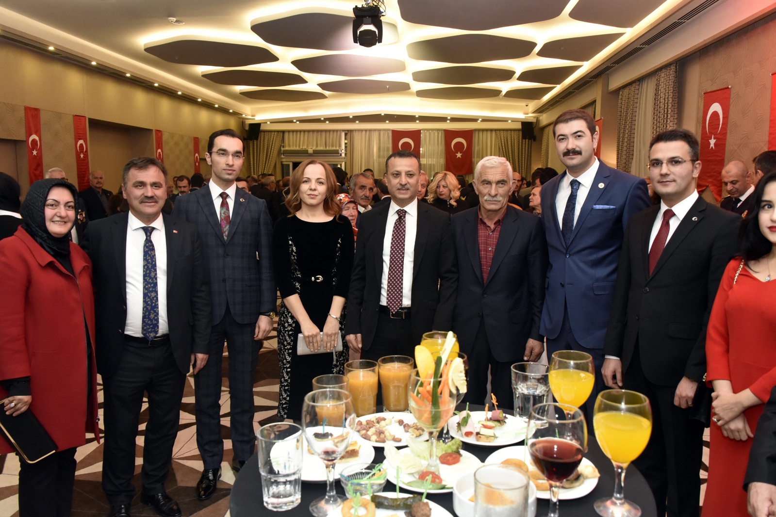 Vali Taşbilek’ten kabul töreni 23