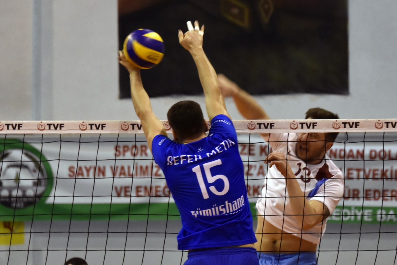 Torul Gençlik, Trabzonspor'u perişan etti. 3-1 3