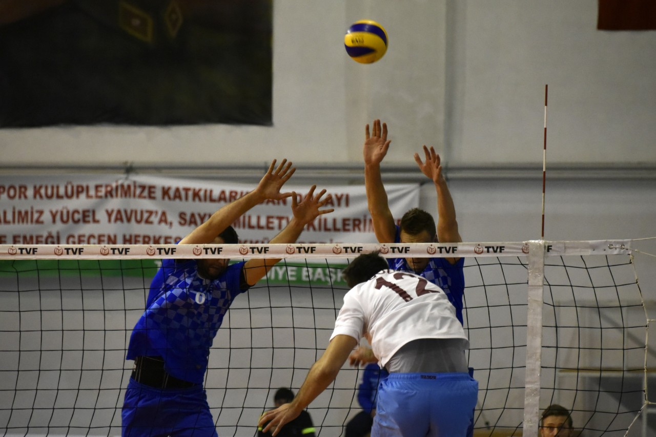 Torul Gençlik, Trabzonspor'u perişan etti. 3-1 14