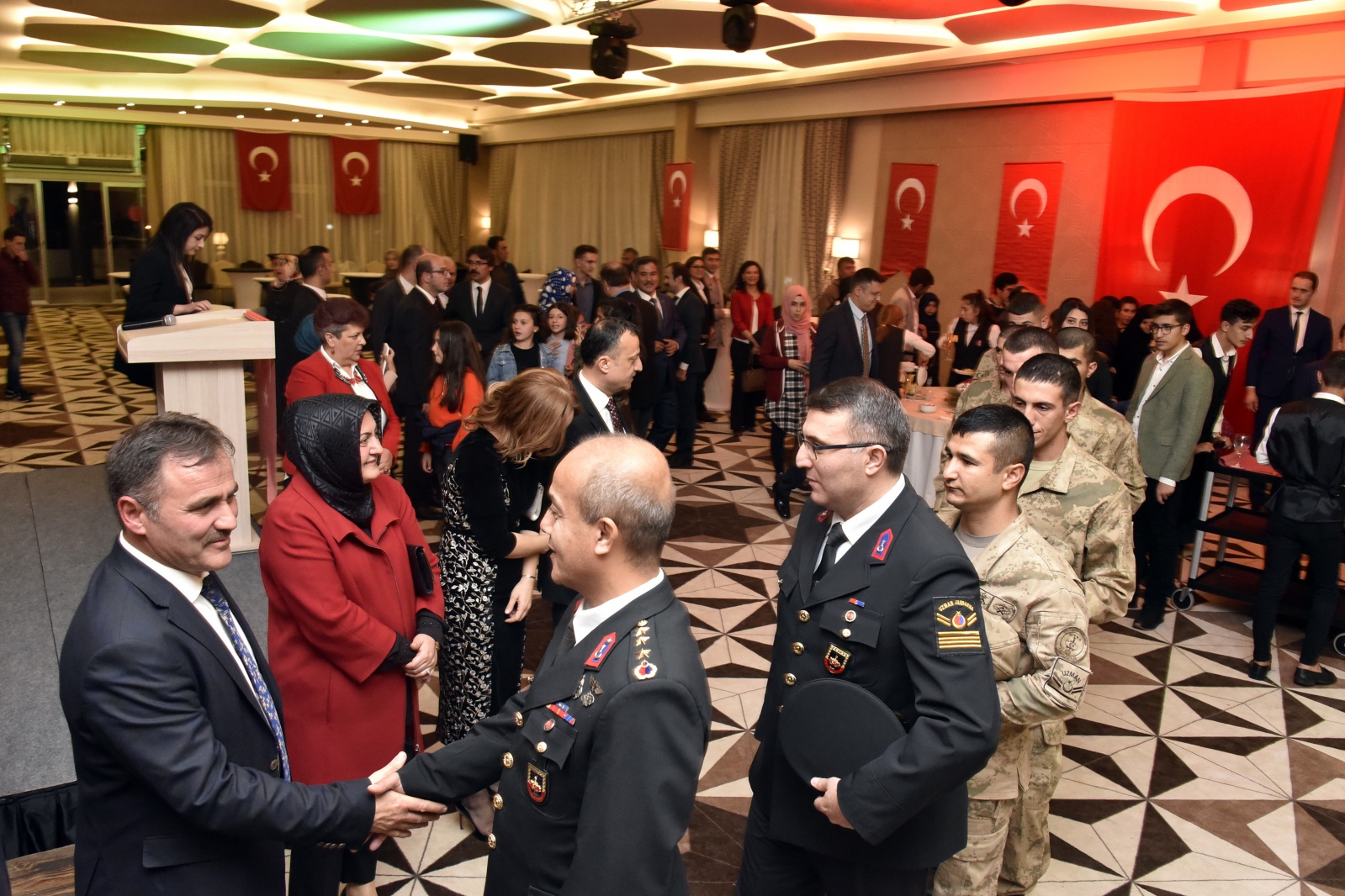 Vali Taşbilek’ten kabul töreni 43