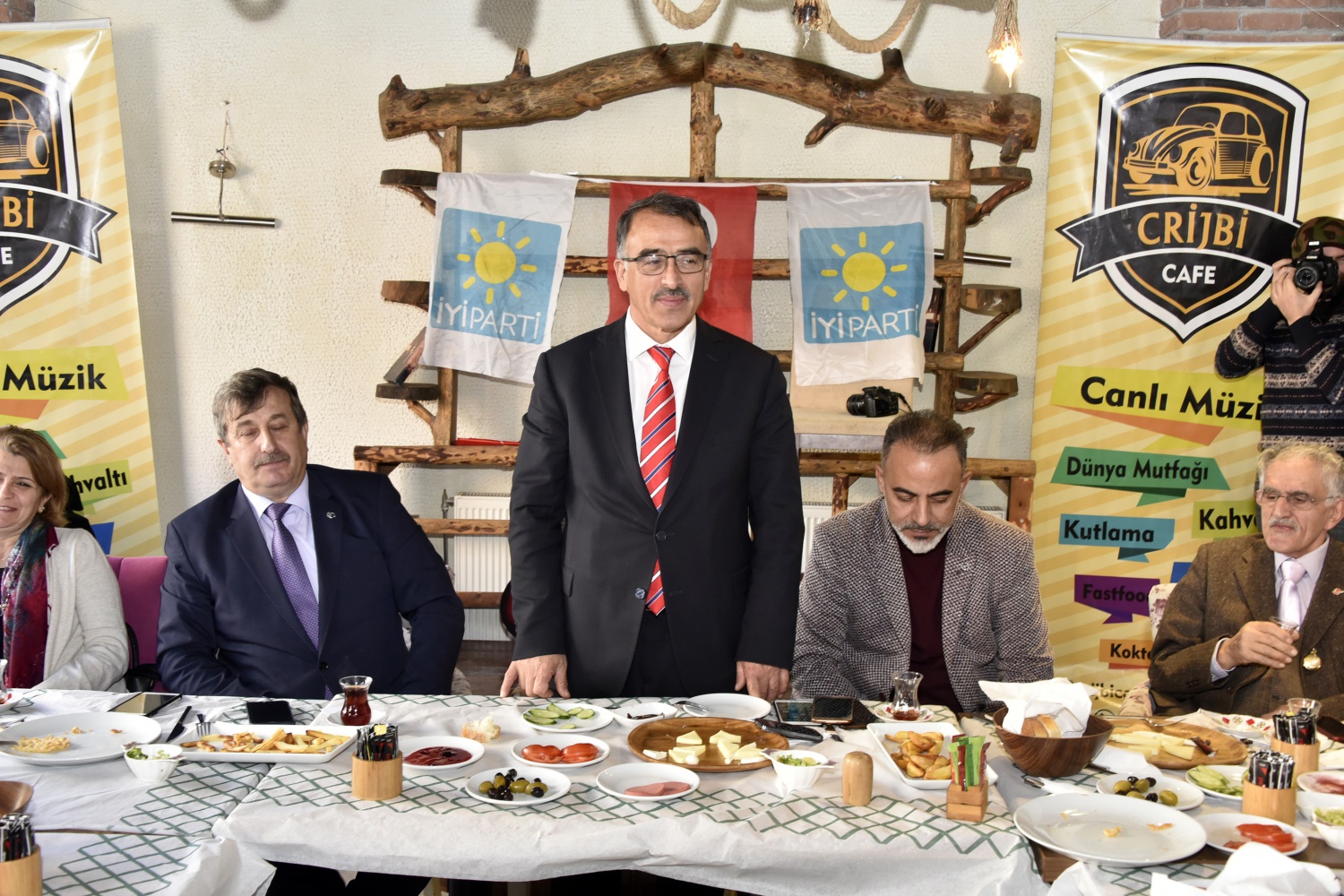 ‘Dün de samimiydim, bugün de samimiyim’ 4