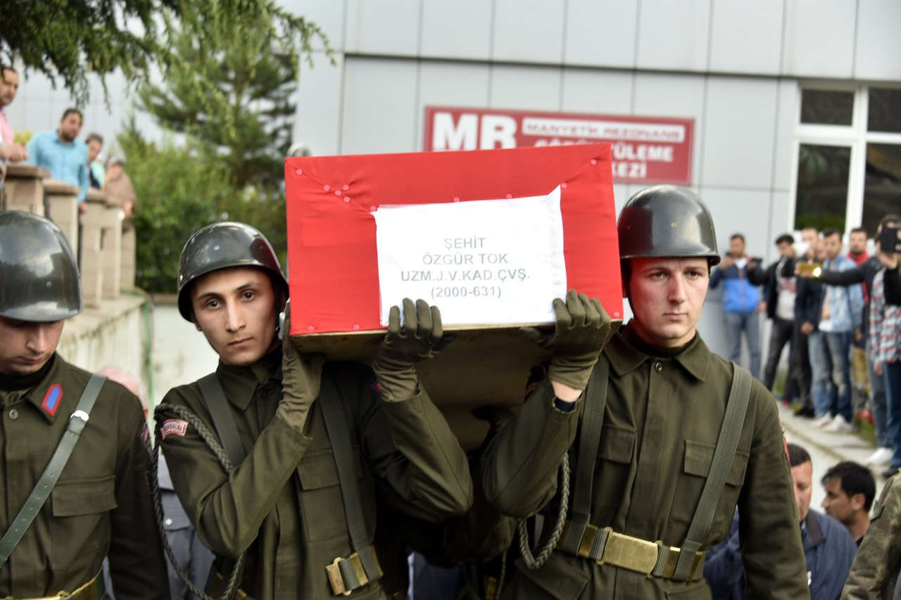 Şehidimiz memleketine uğurlandı 1