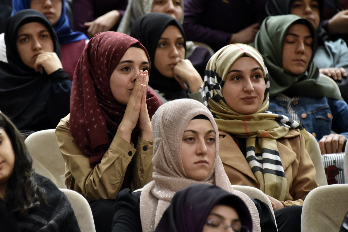 İlahiyatçı Nihat Hatipoğlu’dan hadis vurgusu 45