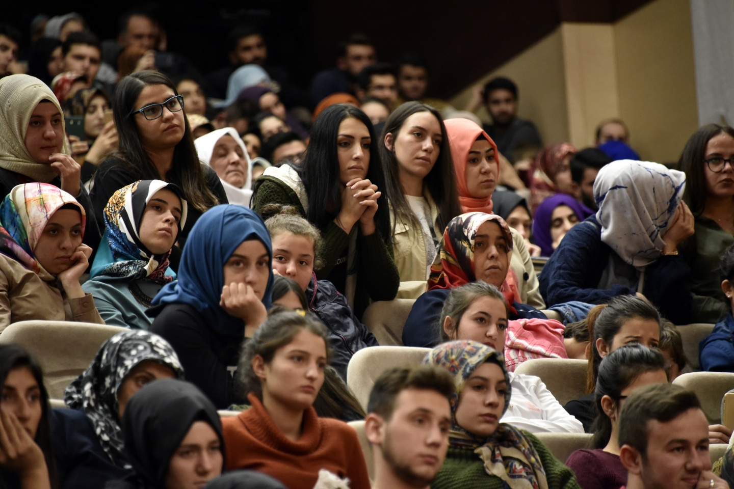 İlahiyatçı Nihat Hatipoğlu’dan hadis vurgusu 36