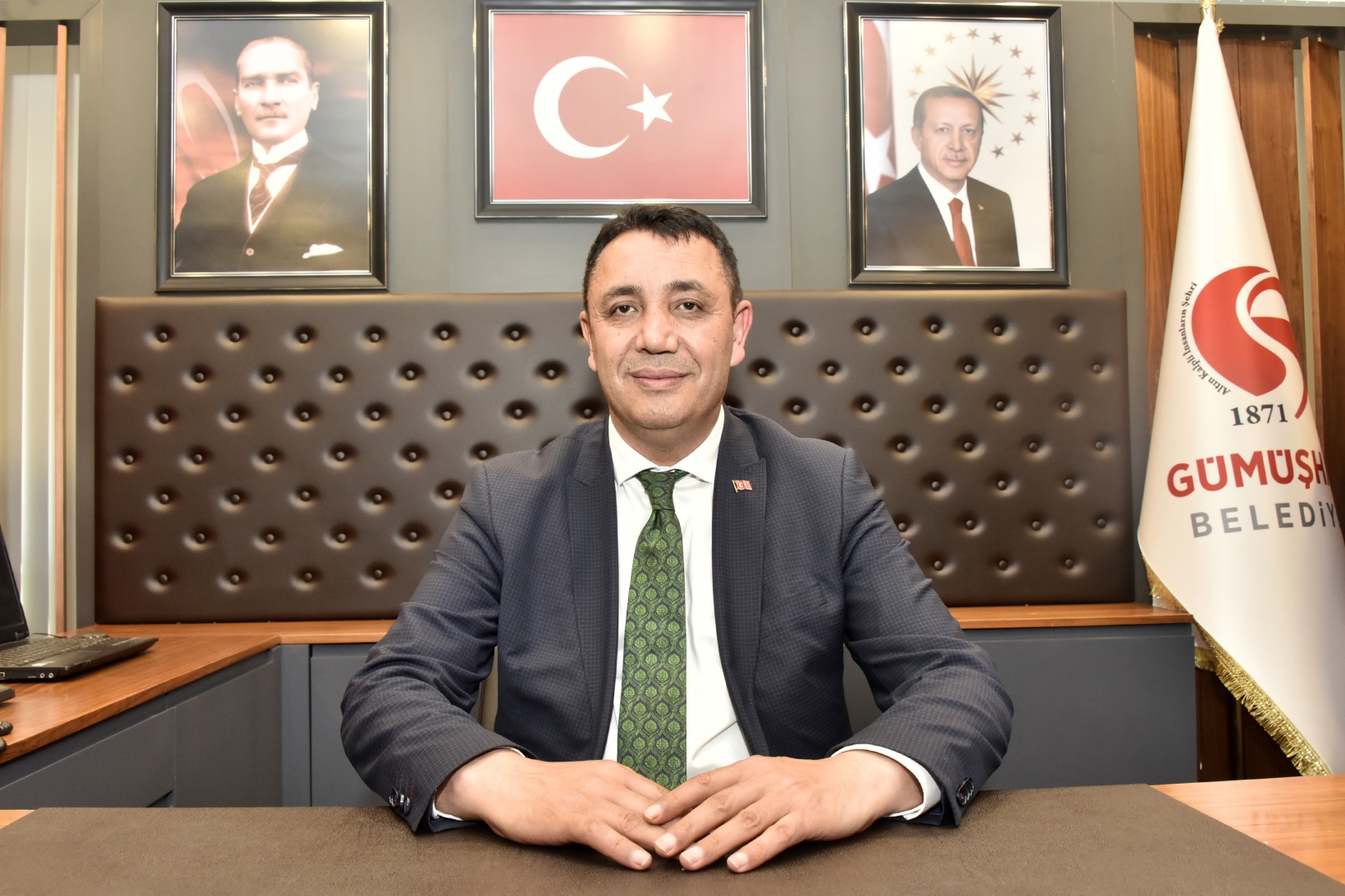 Başer mazbatasını alıp koltuğa oturdu 5