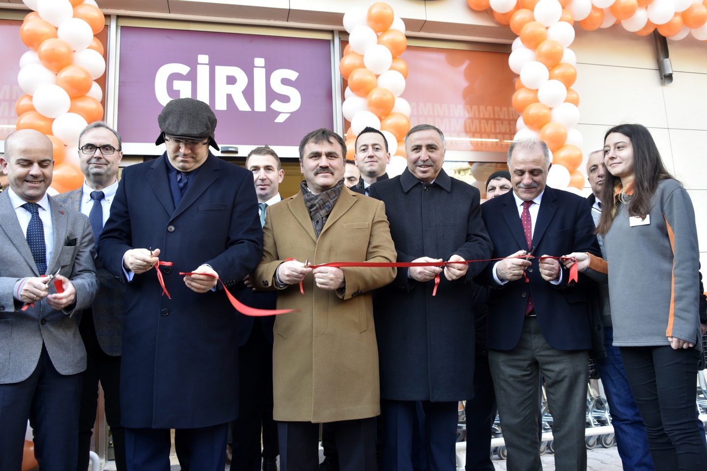 MİGROS törenle açıldı 8